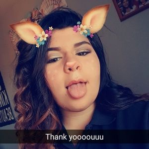 Meet your Posher, Alyssa