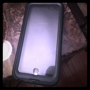 iPhone 6/6s plus lifeproof chargeable case