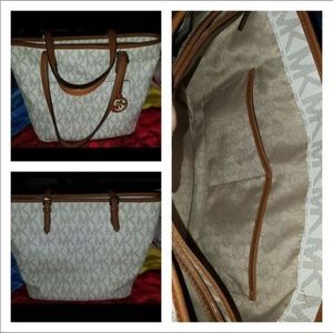 Mk purse(OBO)