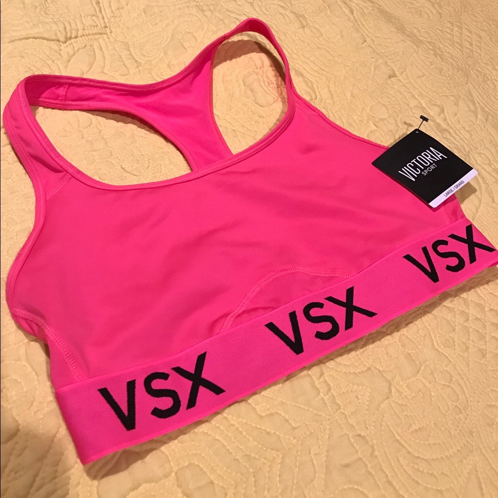 NWT! Victoria Sport The Player Sports Bra - Large