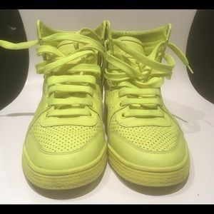 Lime green/ Hightop women's Gucci shoes