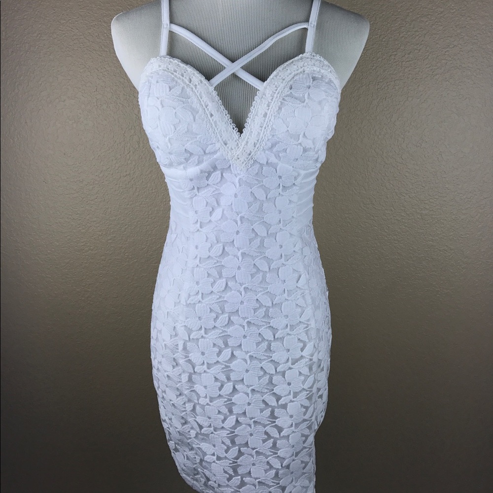 White lace dress