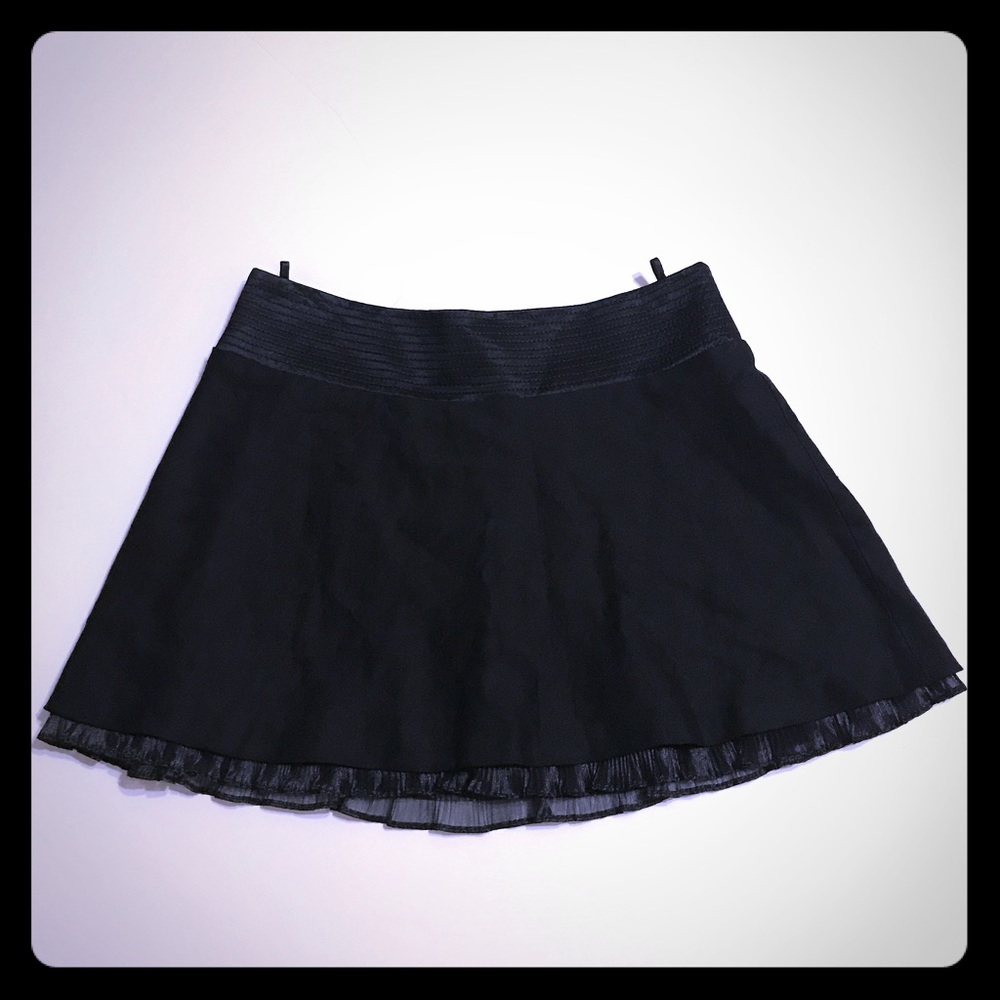 BEBE Blavk Mini with pleated hemline [SK-11]