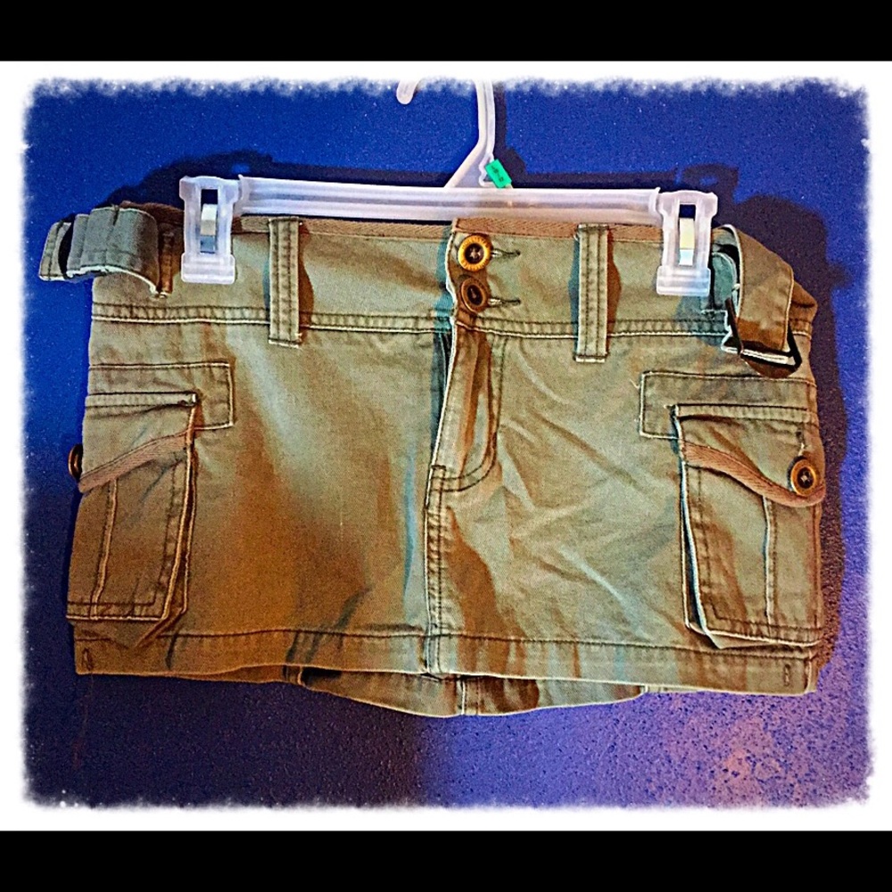 Hollister Army Look Green Mini Skirt