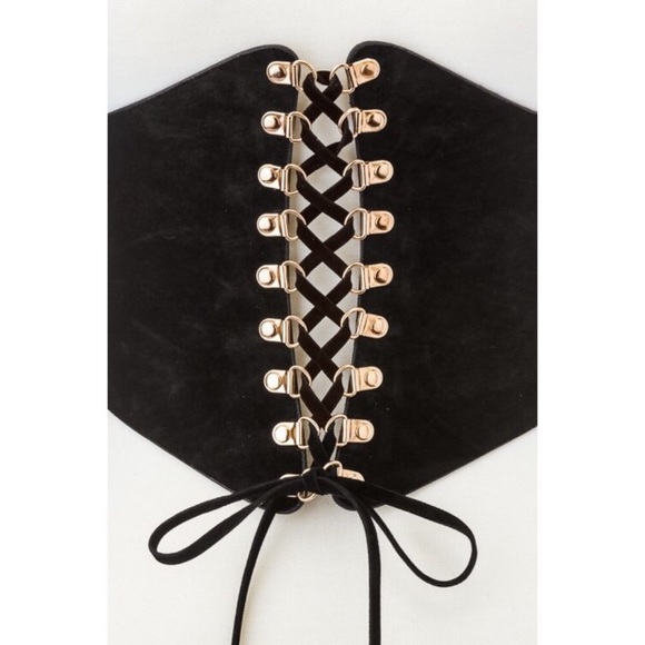 💐NWT Fabulous Velvet Corset Belt - Picture 2 of 3