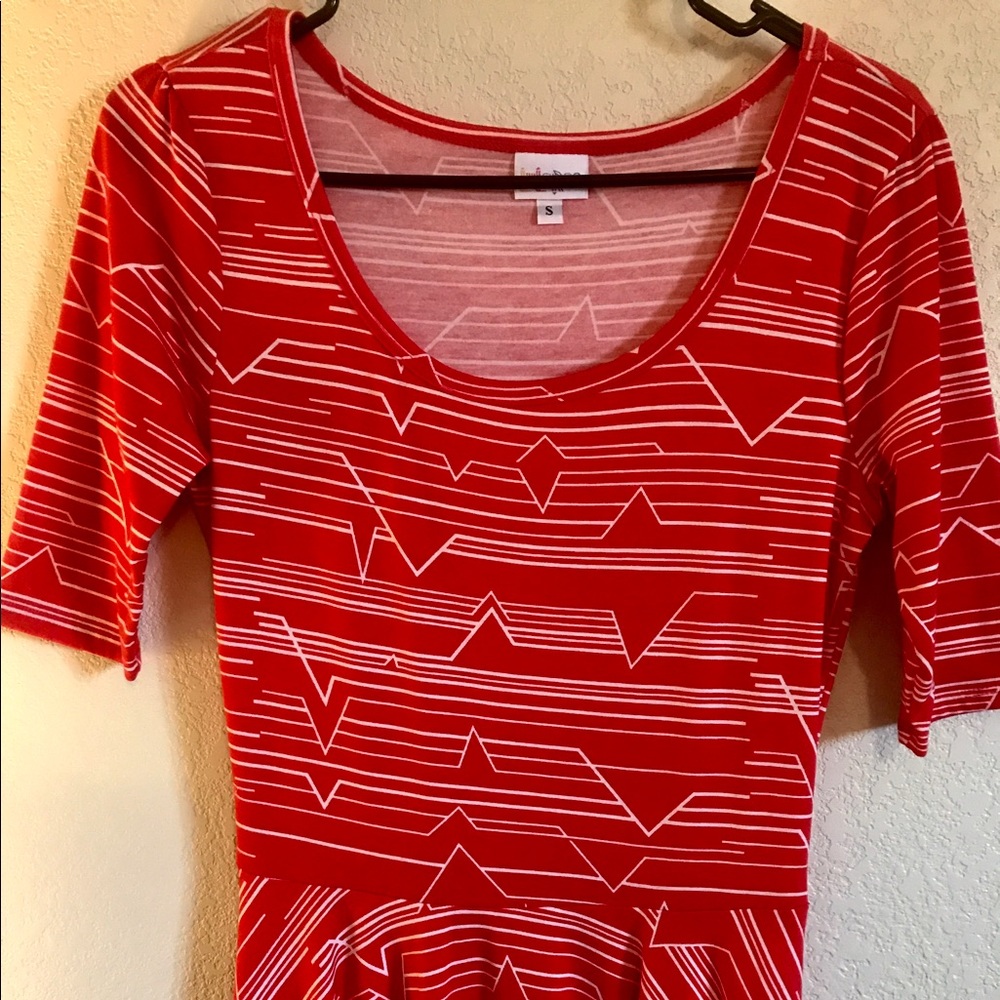 LuLaRoe Small Nicole Dress Red and White Pattern