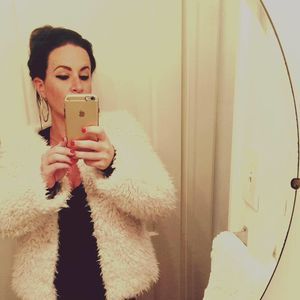 Meet your Posher, Caroline