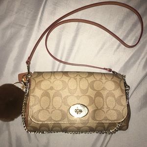 🌺Authentic Coach cross body🌺FLASH SALE!!!