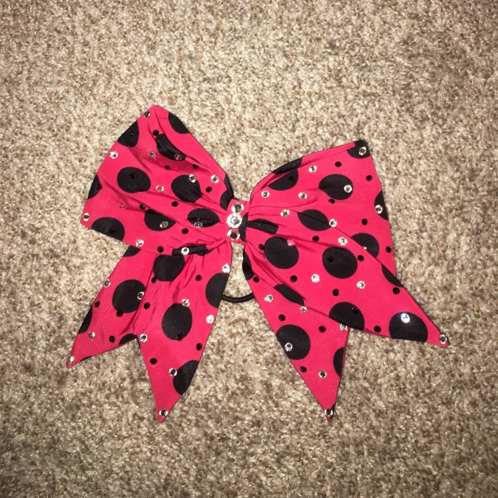 Vegas Bows Red and White NWOT
