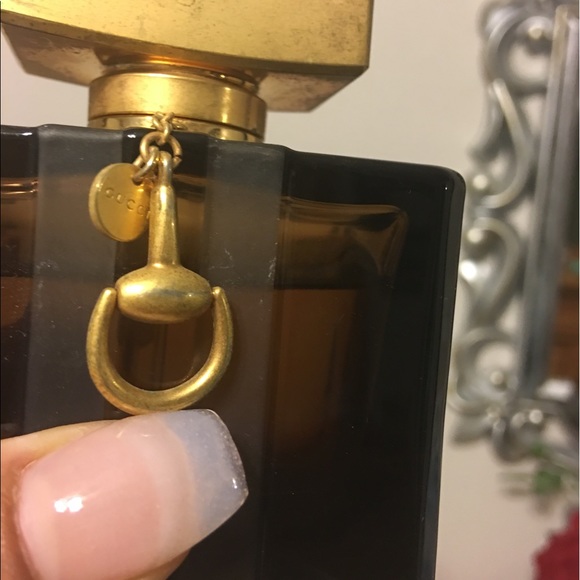 Gucci Perfume - Picture 2 of 3