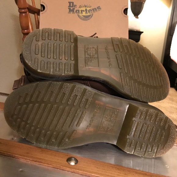 SOLD Dr Martens Aimilita boots - Picture 7 of 8