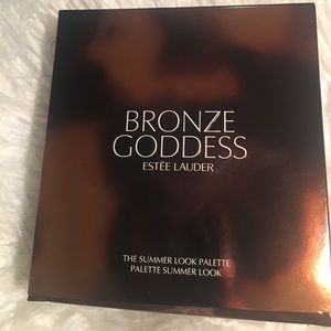 Water lauder palette