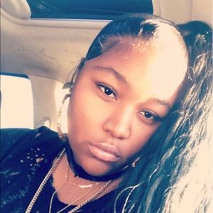 Meet your Posher, Markeeta