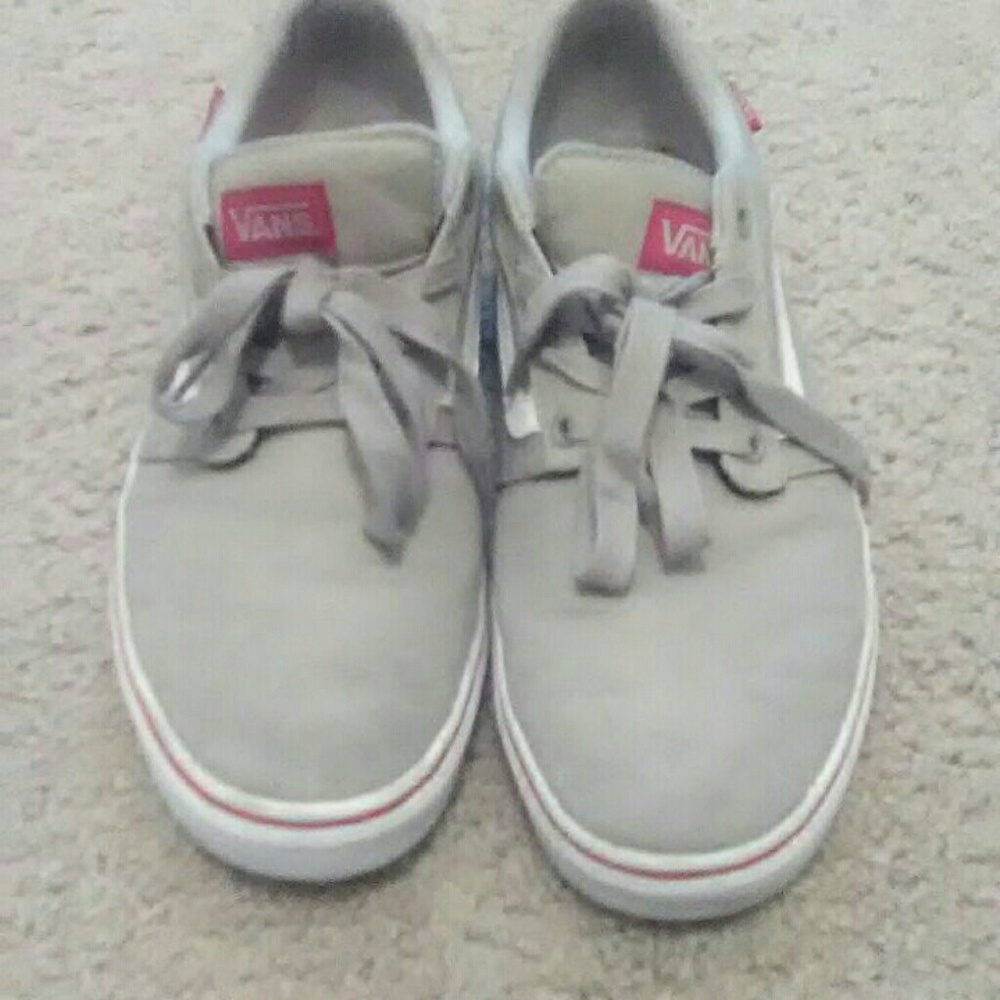 Vans Chukka Lows