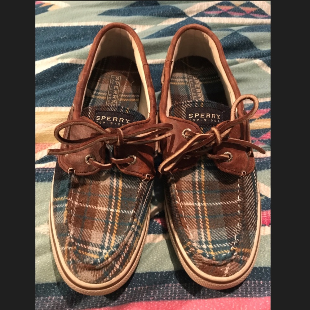 Plaid Sperry topsider's