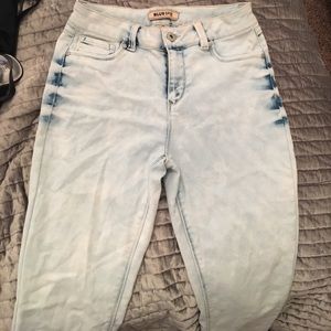 High wasted skinny jeans