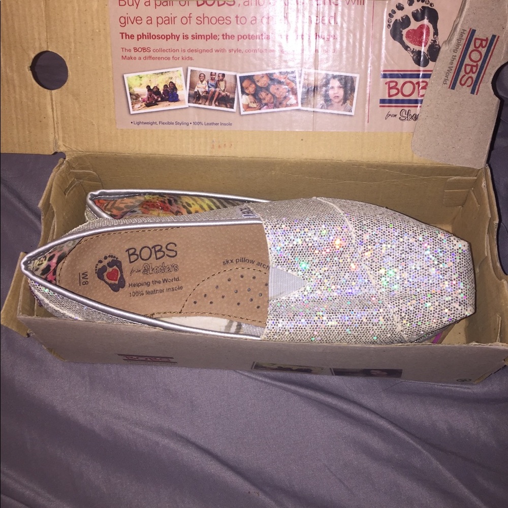 BOBS sparkly silver slide ons NEVER WORN