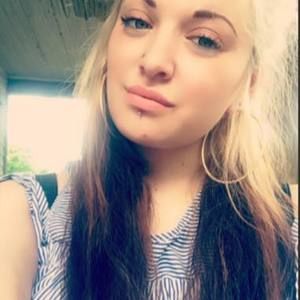 Meet your Posher, Jessica