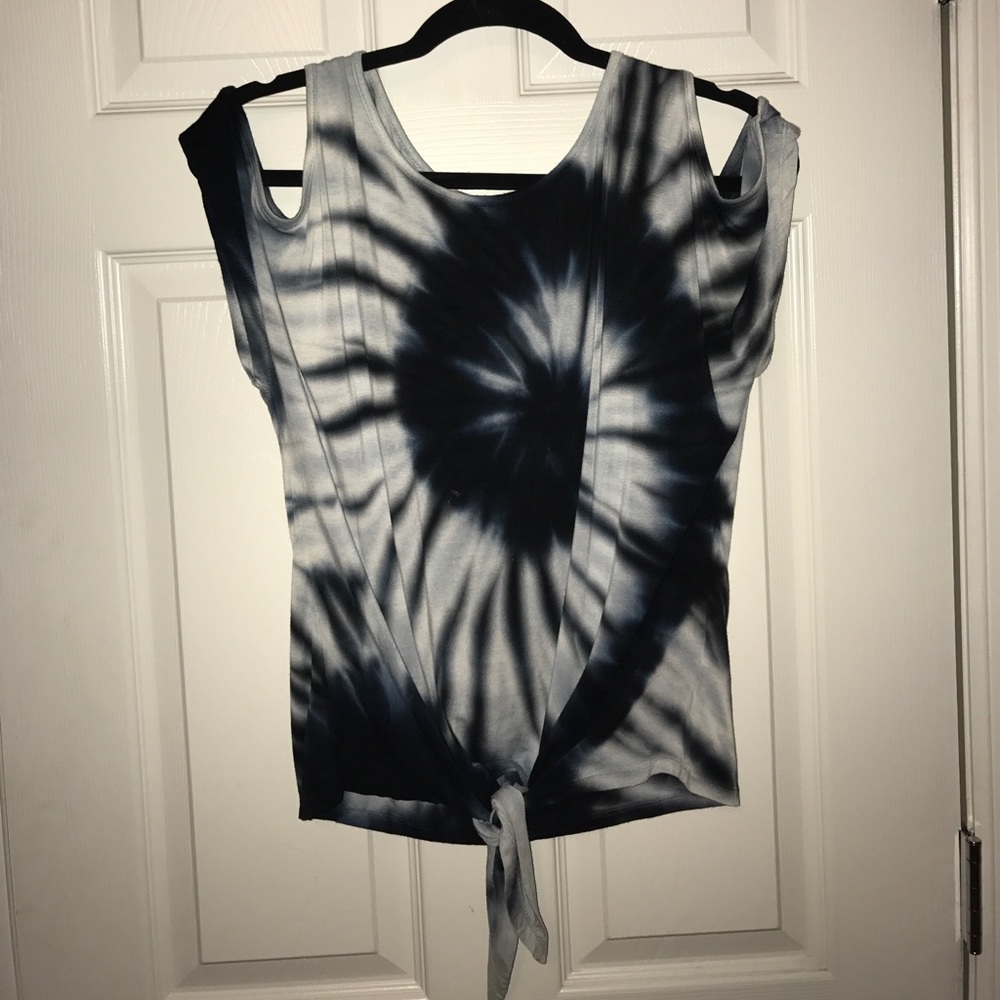 Tie up shirt