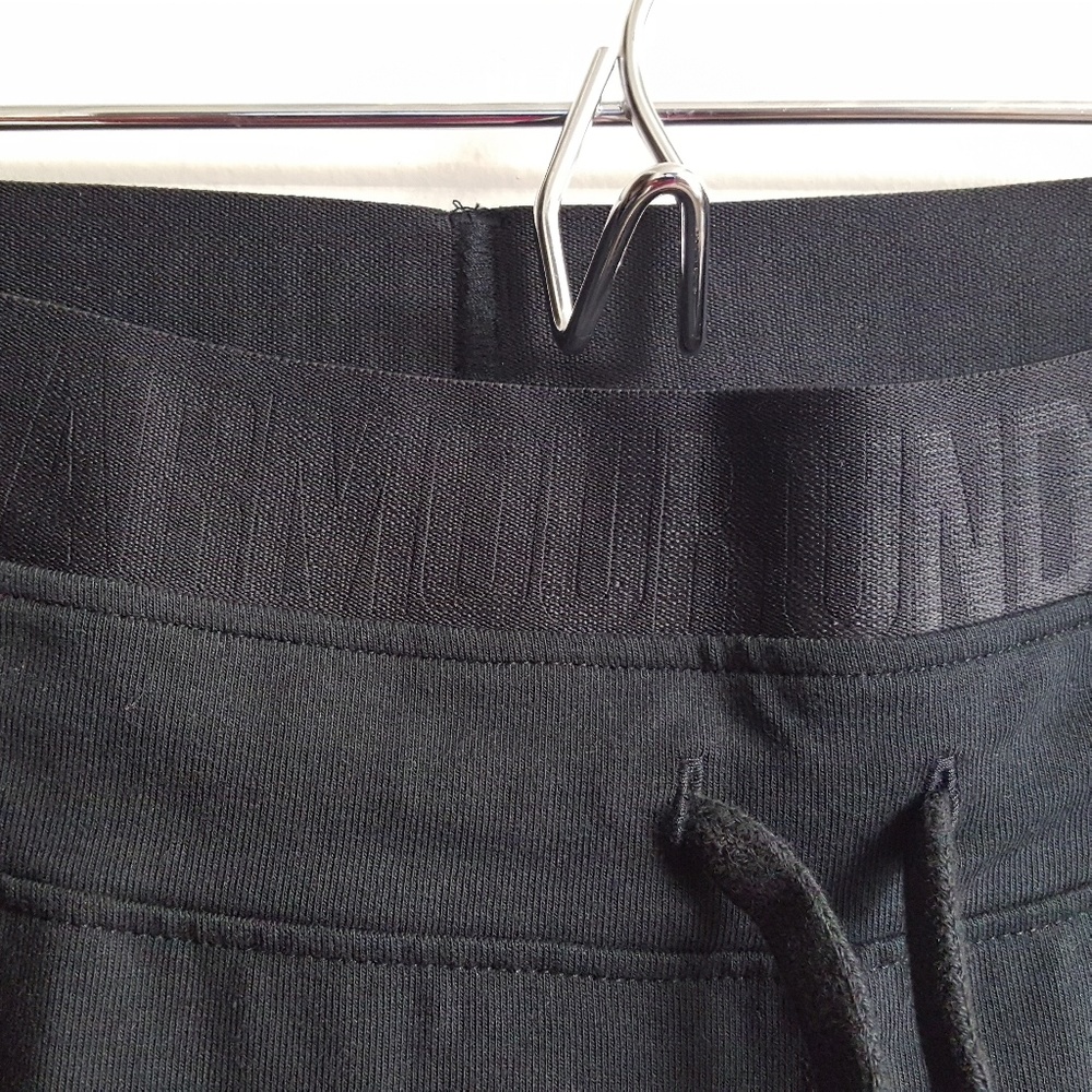 UnderArmour Favorite Wide Leg NWT