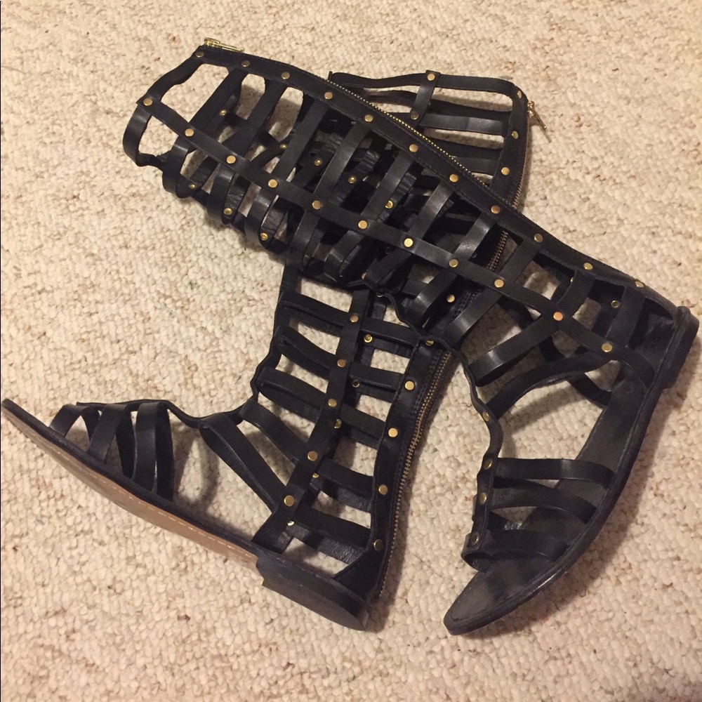 ZIGI GIRL JAE gladiator sandals.