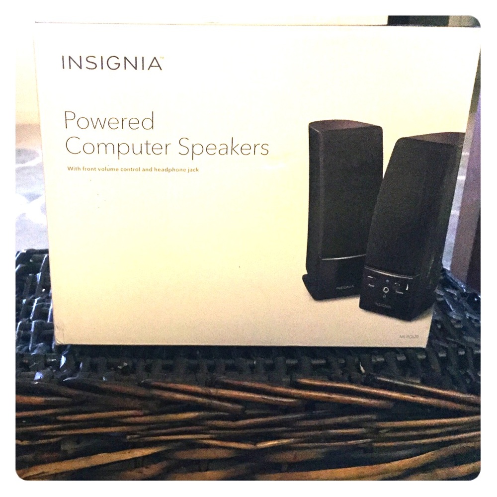 Powered Computer Speakers