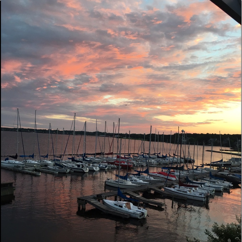 Meet your Posher, Lydia