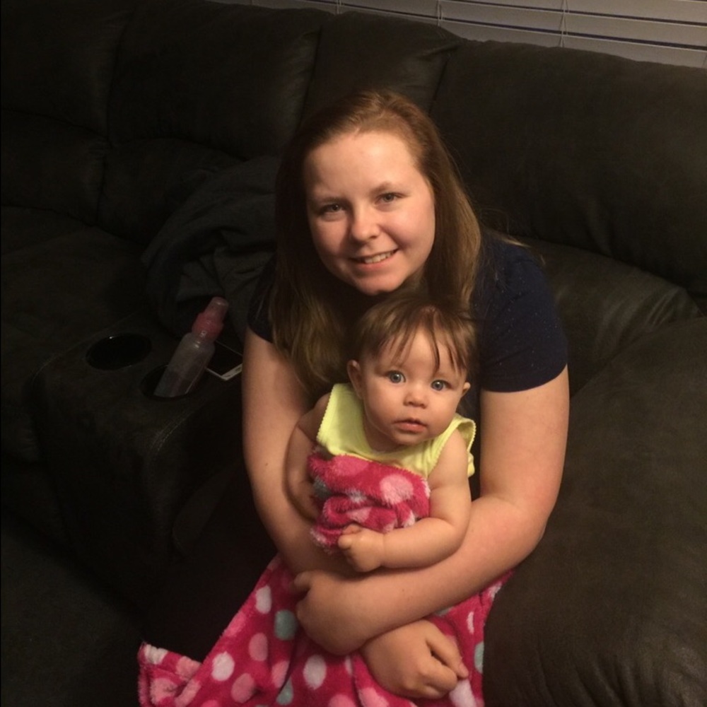 Meet your Posher, Caitie