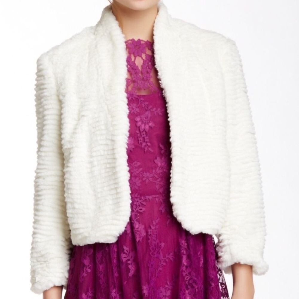 CYNTHIA STEFFE $198 Ivory Faux Fur Crop Jacket