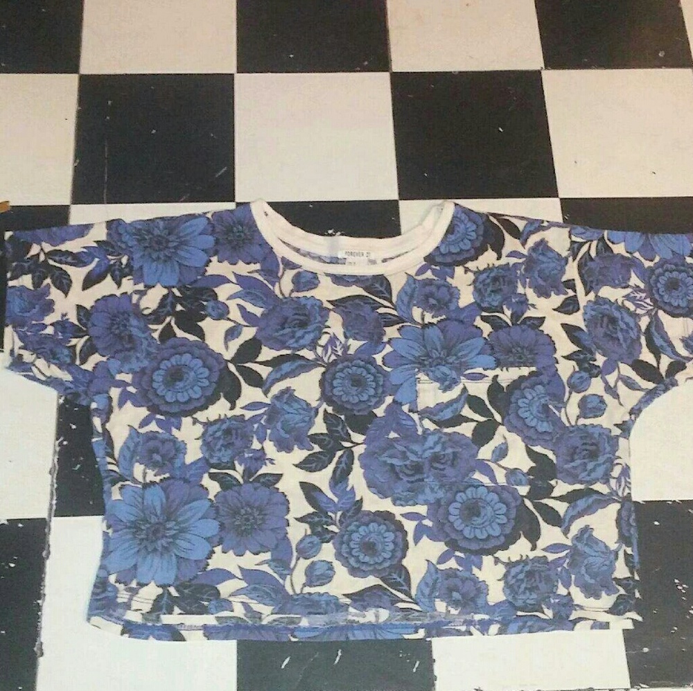 Womens crop top