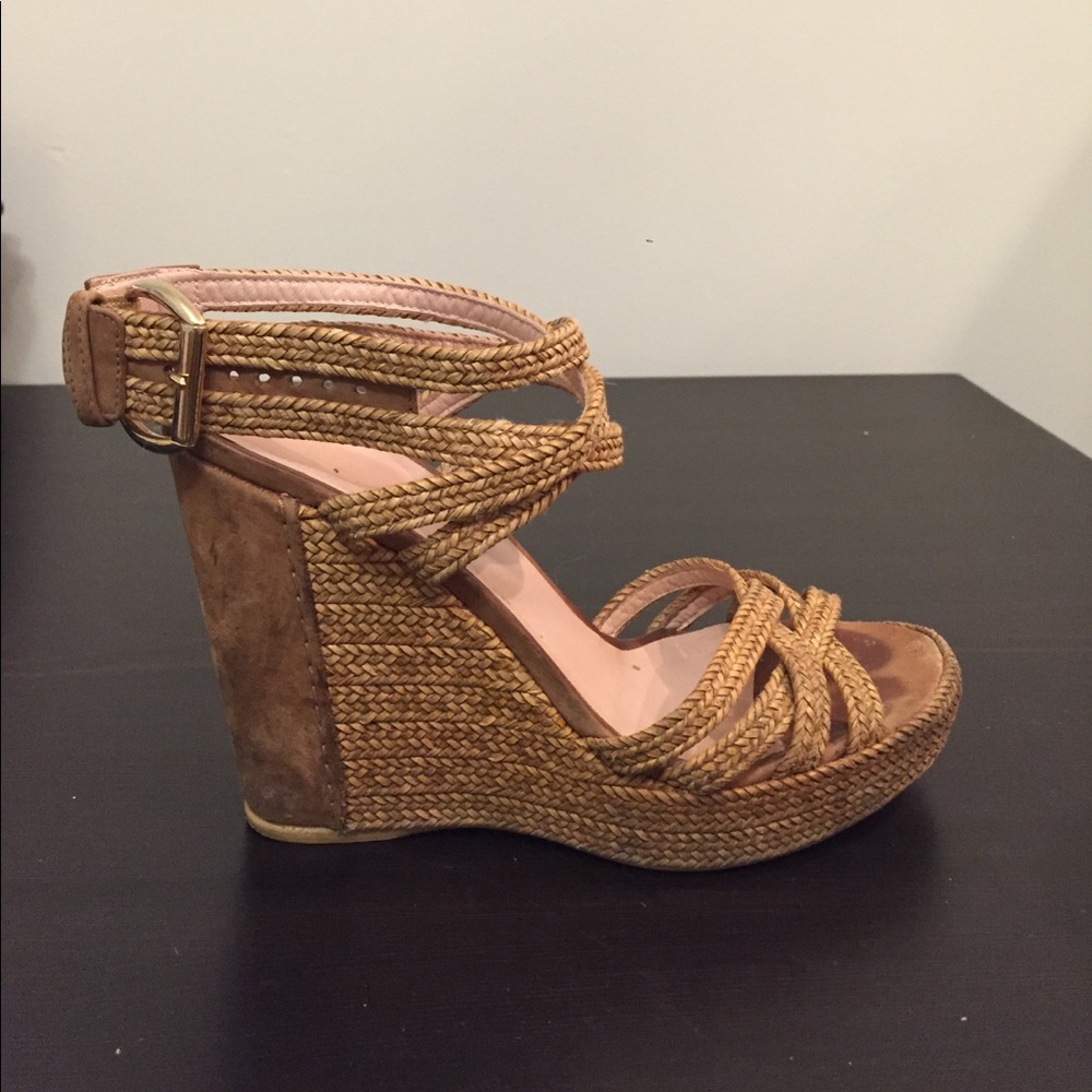 Stuart Weitzman wedges 7.5