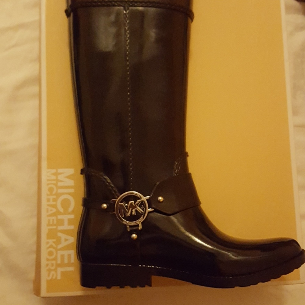 MICHAEL Michael Kors Tall Rain boots size 6