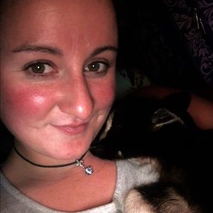 Meet your Posher, Chelby