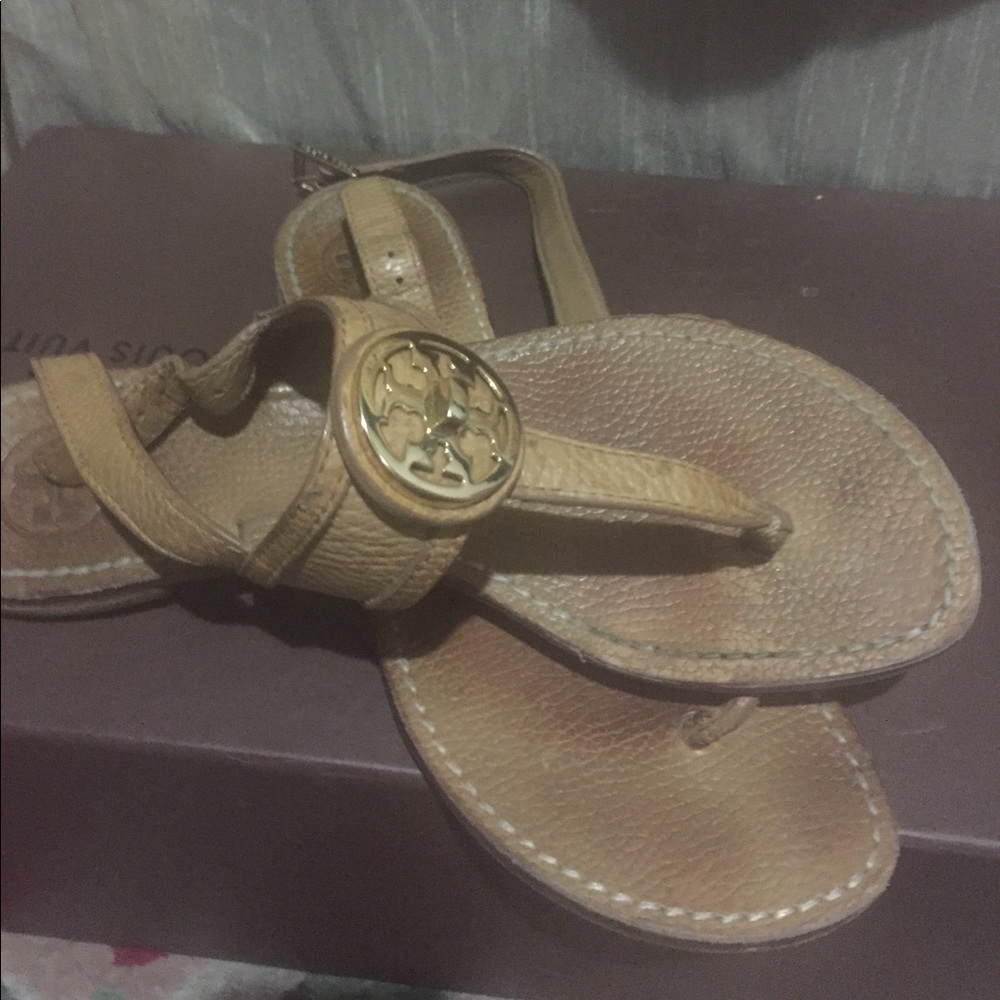 Sandal