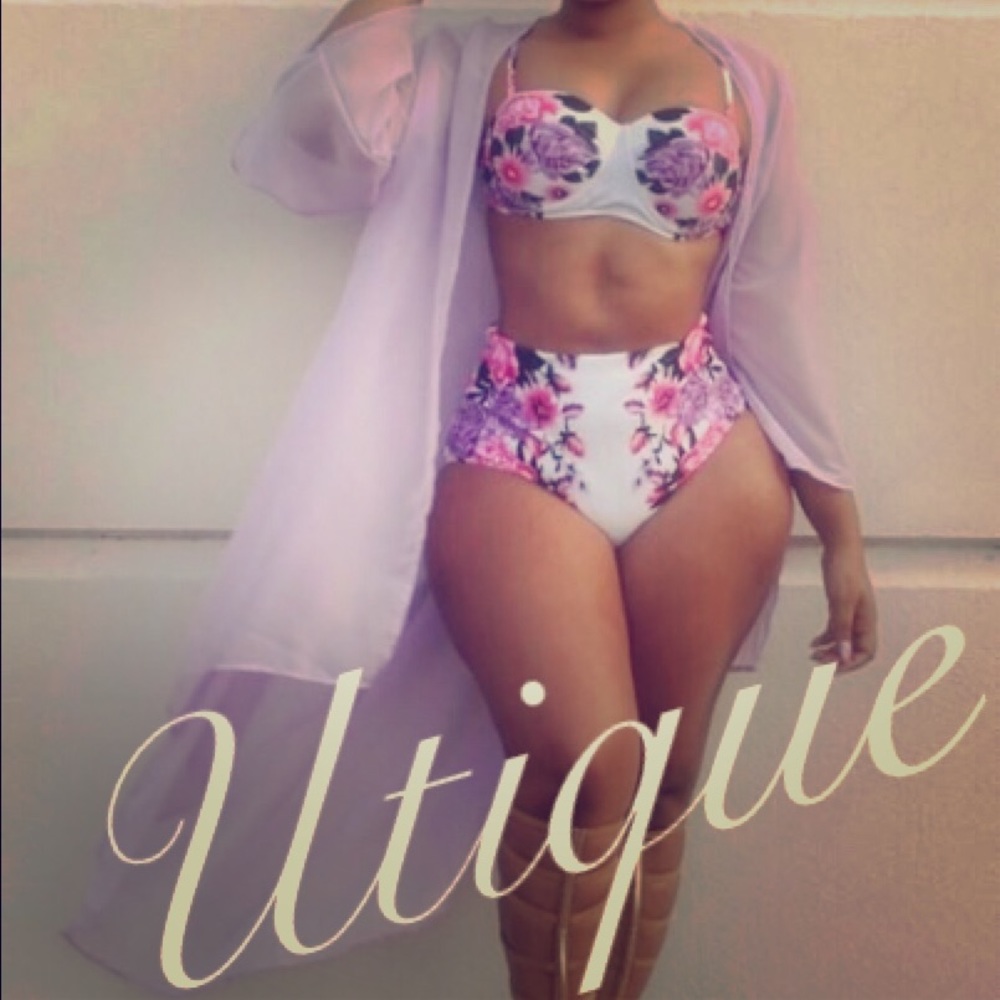 Floral 2 piece bathing suit