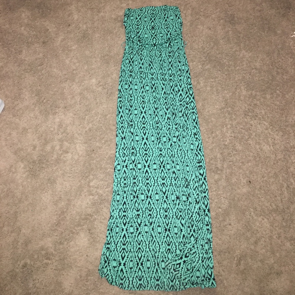 Super cute maxi dress