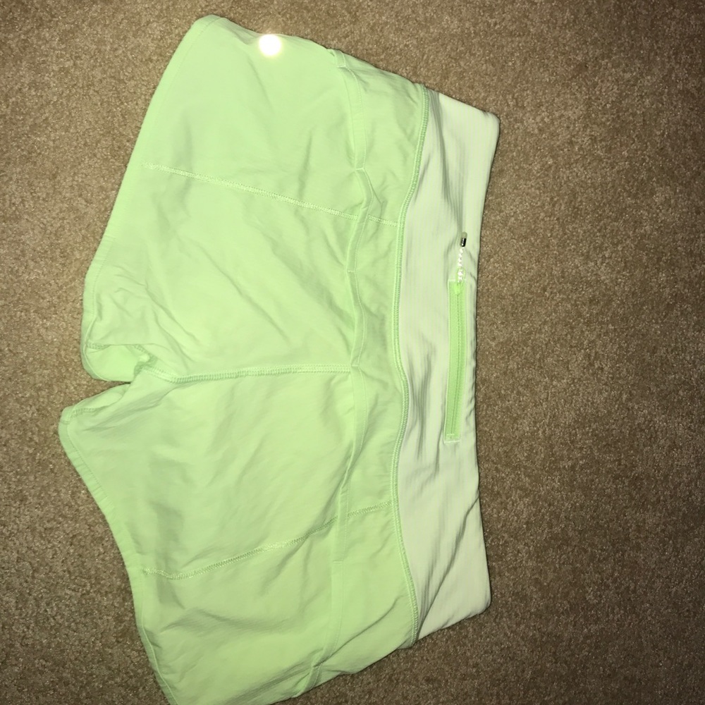 Lululemon speed short