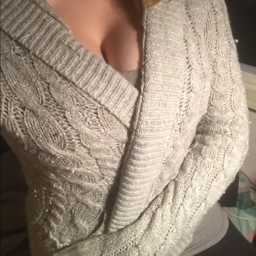 Sweater - Picture 2 of 2