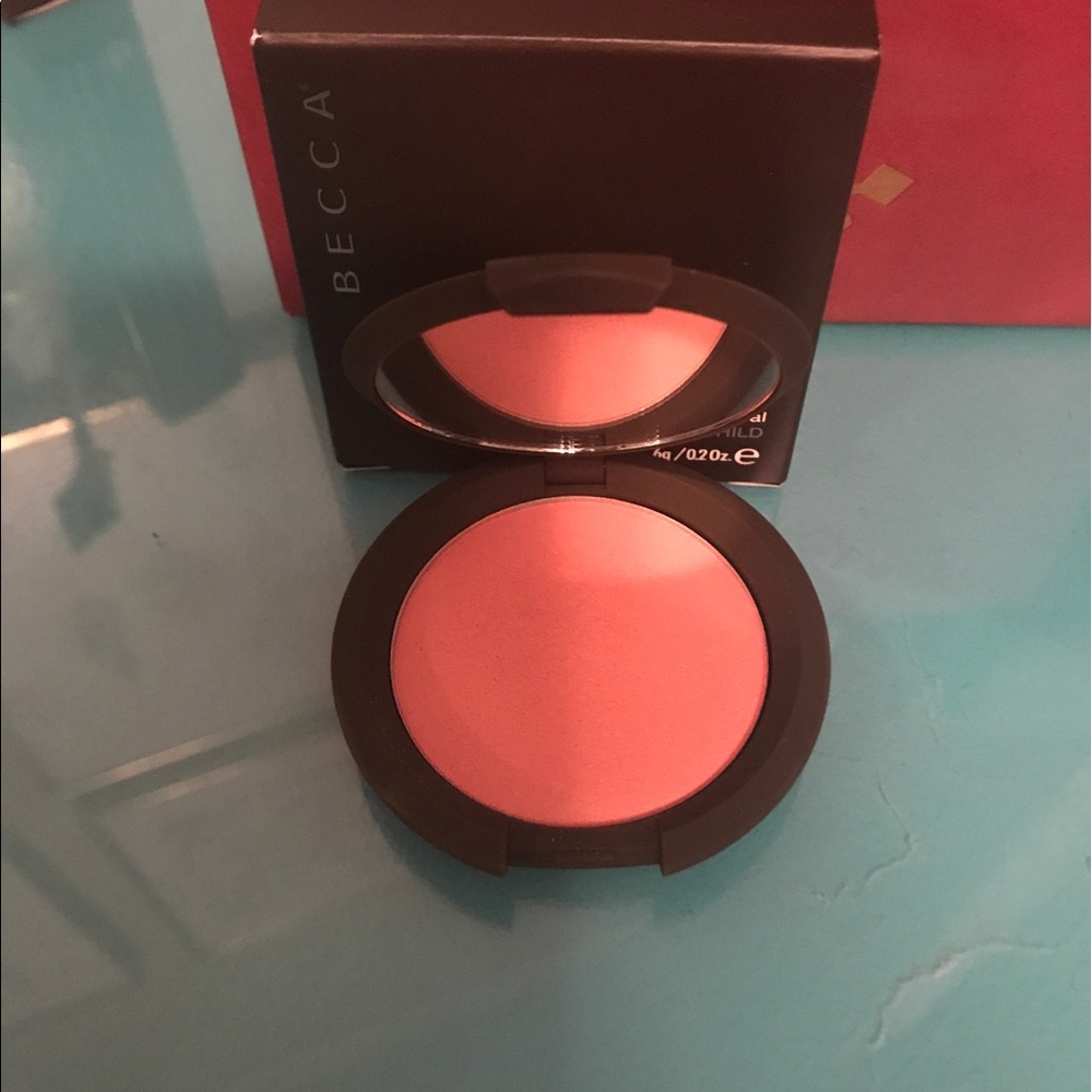 Becca flowerchild mineral blush