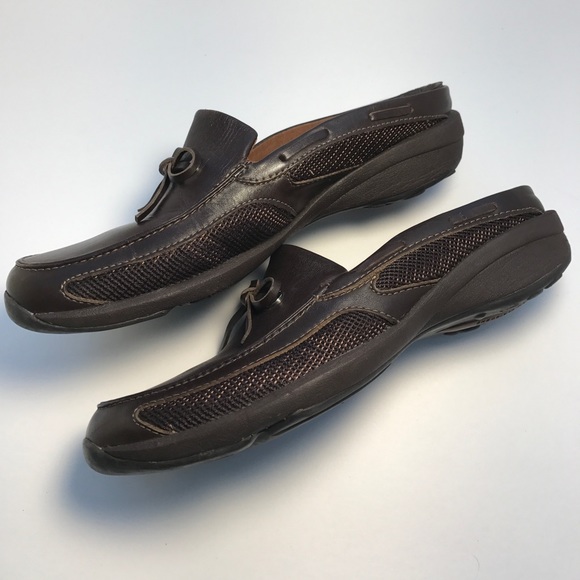 liz sport shoes liz claiborne liz sport leather flats size 7 1 2 from liz sport shoes liz claiborne liz sport leather flats size 7 1 2 from