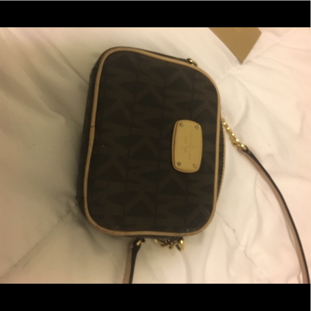 Michael Kors crossbody