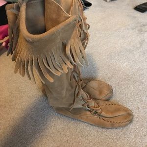 Women's Minnetonka Boots
