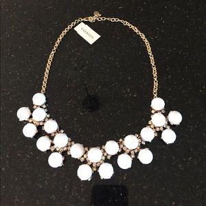 TALBOTS BAUBLE NECKLACE