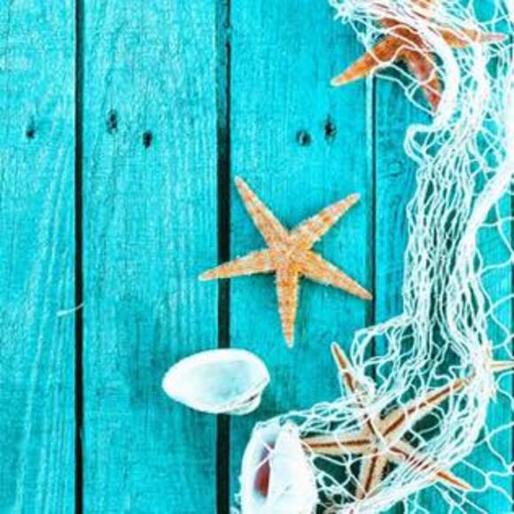 Meet your Posher, Kadience - Picture 1 of 1