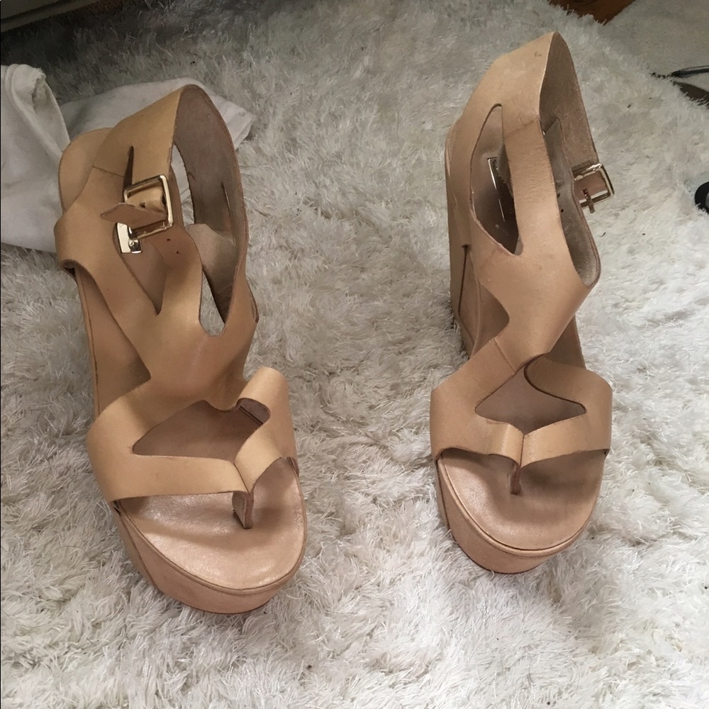 Report signature wedge