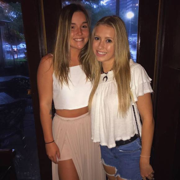 Meet your Posher, Mackenzie - Picture 1 of 1