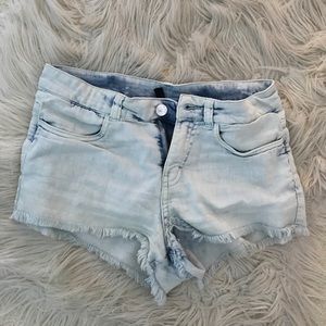 Girls DIVIDED jean shorts