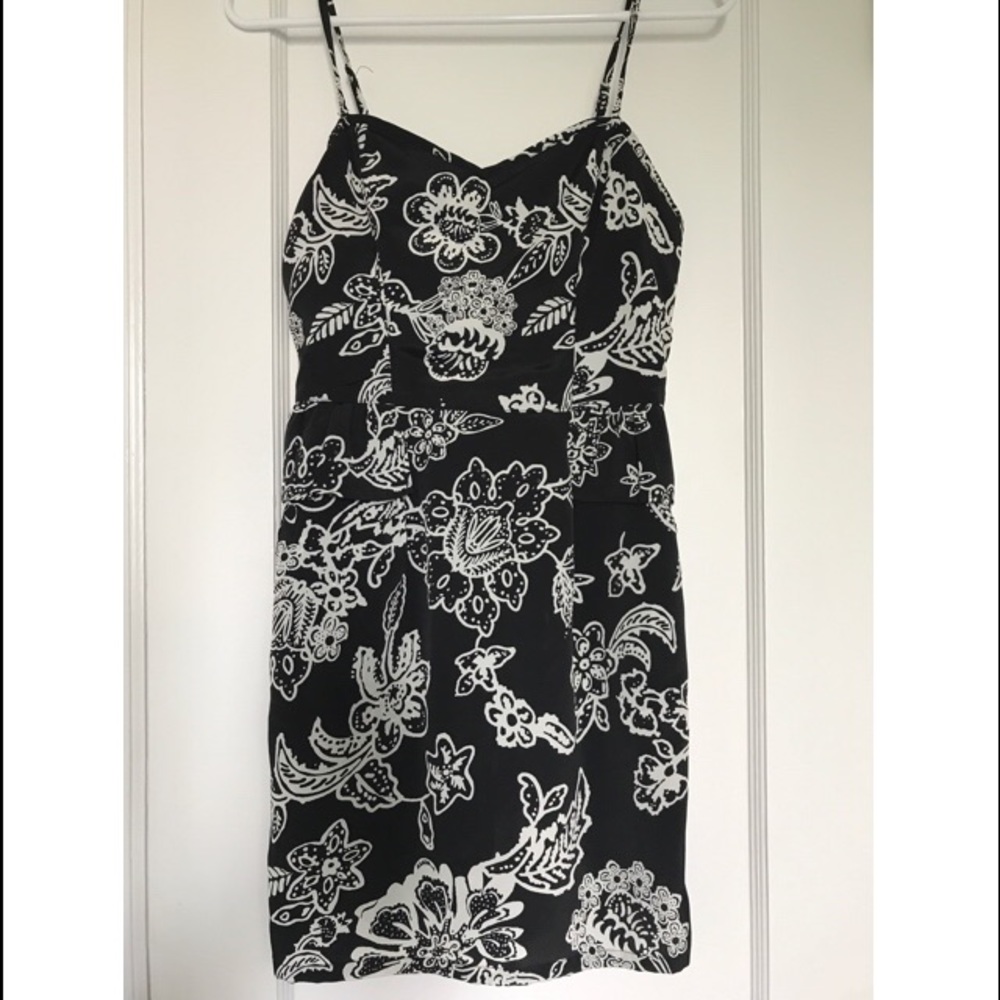 AMERICAN EAGLE Floral Dress - Picture 2 of 6