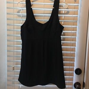 Black lululemon tank