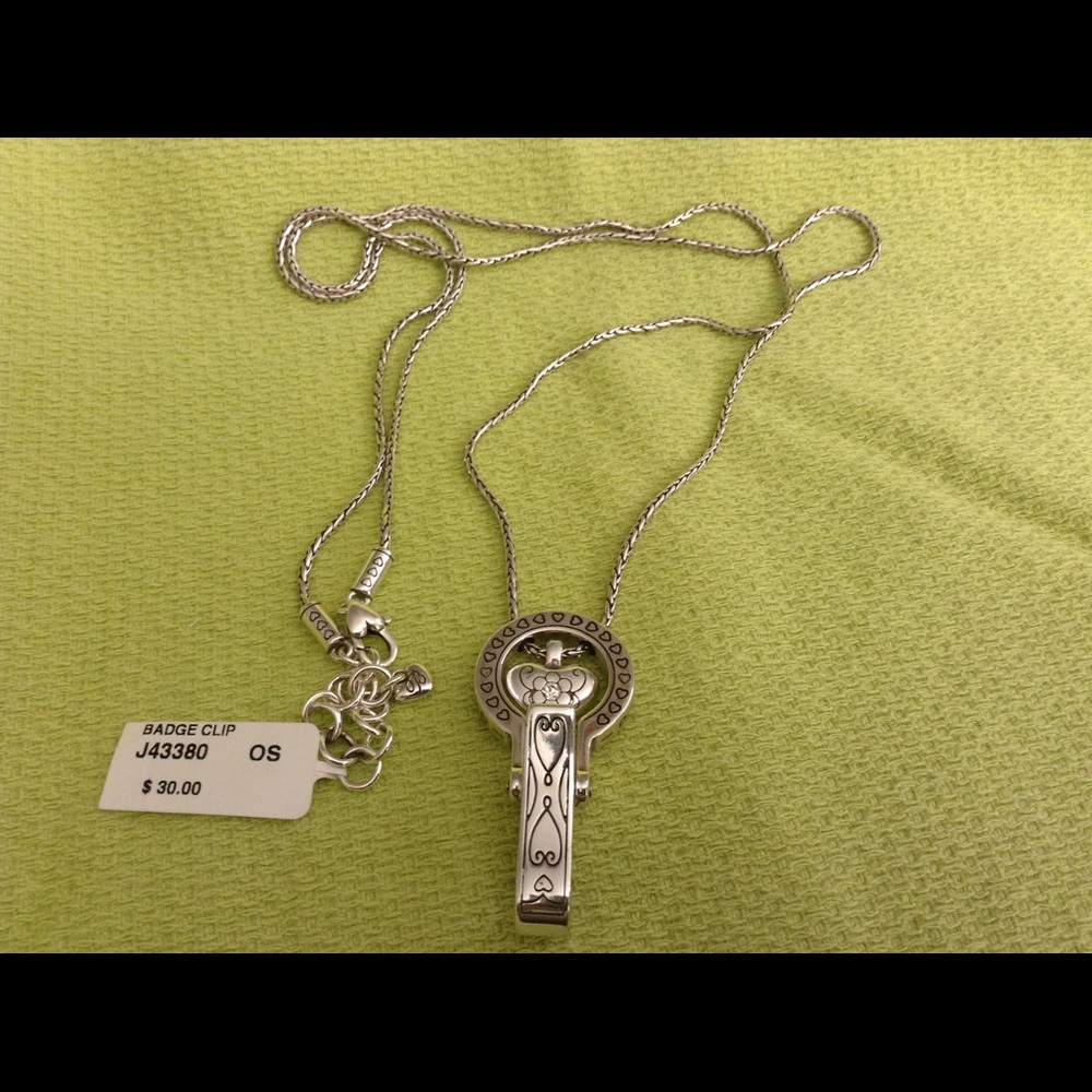 Brighton Badge Clip